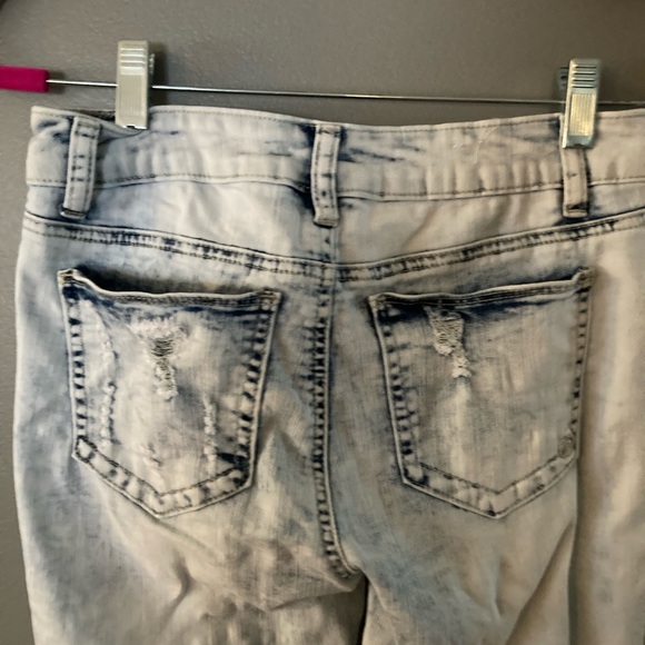 Diego Rein Crop Stonewashed Jeans. NWOT - Picture 7 of 7